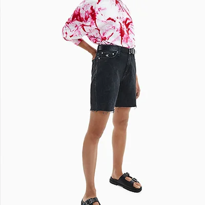 Calvin Klein Black Wash Denim Mom Shorts Calvin Klein Black Wash Denim Mom Shorts
