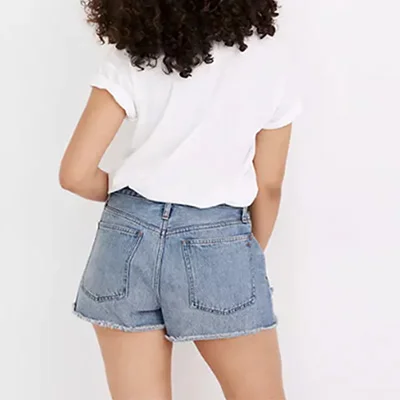 Madewell Curvy Relaxed Denim Shorts in Homecrest Wash- Ripped Edition Madewell Curvy Relaxed Denim Shorts in Homecrest Wash: Ripped Edition