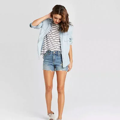 Universal Thread Women's High-Rise Distressed Jean Shorts Universal Thread Women's High-Rise Distressed Jean Shorts