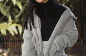 Black Sweater Black Sweater