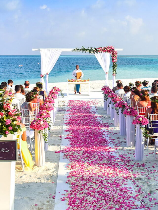 11 Jaw-Dropping Beach Wedding Guest Dresses For 2024