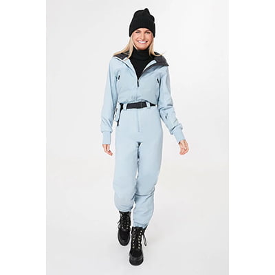 30 Women Ski Suit Styles To Stay Warm And Look Chic For 22/23 Ski ...