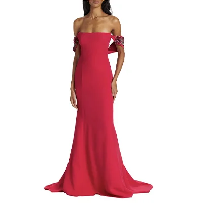 Oscar de la Renta Bead-Embellished Off-The-Shoulder Gown Oscar de la Renta Bead-Embellished Off-The-Shoulder Gown